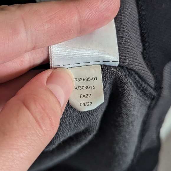 Athleta Balance Lux Black Camo Long Sleeve Dress sz S - Picture 8 of 8